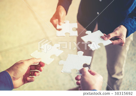 Teamwork meeting Business Jigsaw Puzzle solution Teamwork meeting Business Jigsaw Puzzle solution 38315692