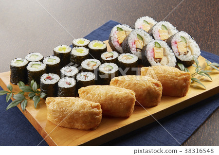 Sushi Roll Assorted 38316548