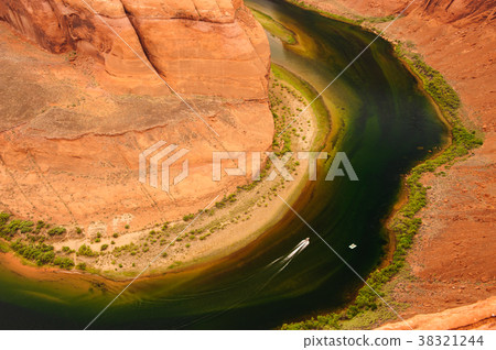 馬蹄灣 馬蹄灣 38321244