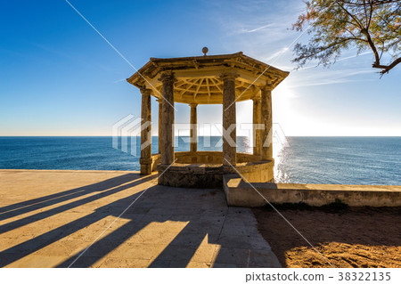 Nice resting area in Costa Brava Nice resting area in Costa Brava 38322135