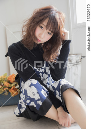 Curly hair Bob style Japanese women 38322670