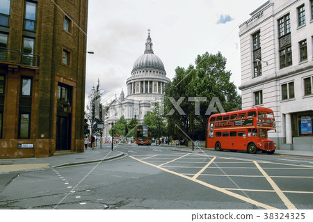 [London] St. Paul's Cathedral 38324325