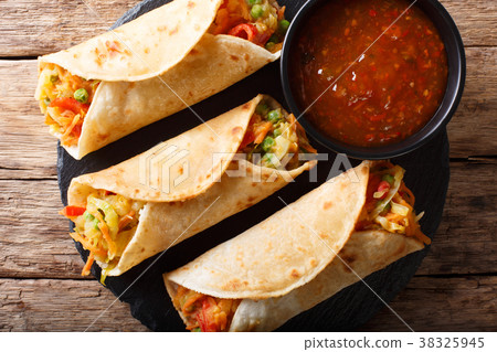 Indian street vegetarian food Indian street vegetarian food 38325945