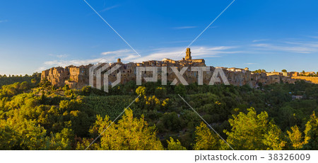 Pitigliano medieval town in Tuscany Italy Pitigliano medieval town in Tuscany Italy 38326009