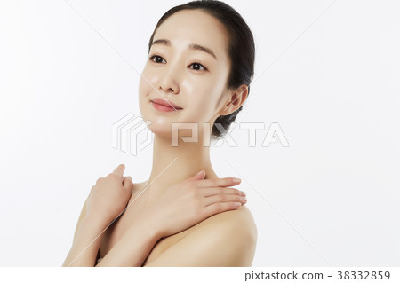 Young woman, beauty Young woman, beauty 38332859