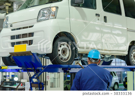 Car inspection 38333136