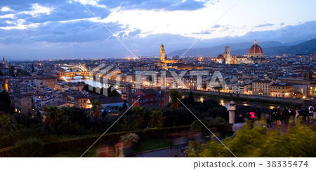 View of Florence at night in the autumn. View of Florence at night in the autumn. 38335474