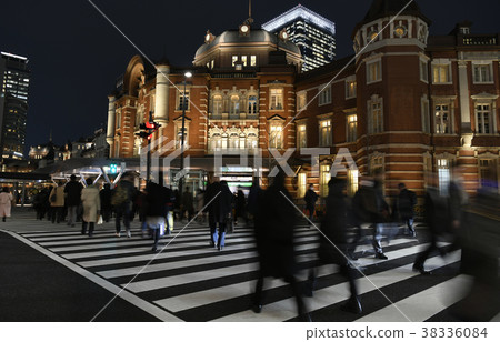 Tokyo cityscape, night view, scenery such as Tokyo station in Japan (Related photo search keyword is scenery in front of Tokyo station) Tokyo cityscape, night view, scenery such as Tokyo station in Japan (Related photo search keyword is scenery in front of Tokyo station) 38336084