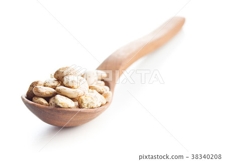 Dried borlotti beans. 38340208