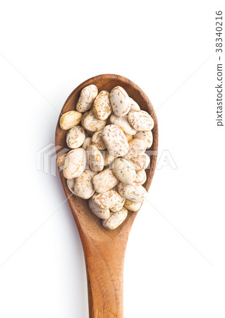 Dried borlotti beans. 38340216