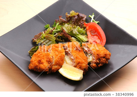 Cheese rose cutlet 38340996