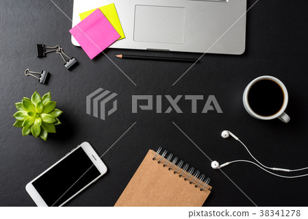 Elegant office desktop 38341278