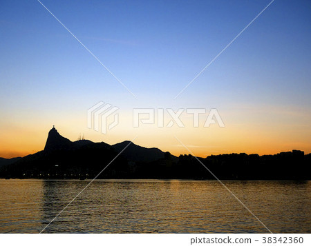 Rio de Janeiro, sunset on Corcovado hill 38342360