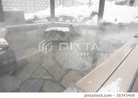 Outdoor bath image Outdoor bath image 38343409