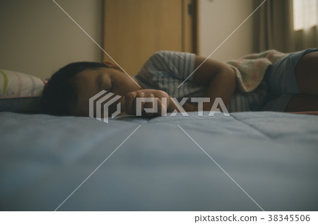 男生 男 男性 38345506