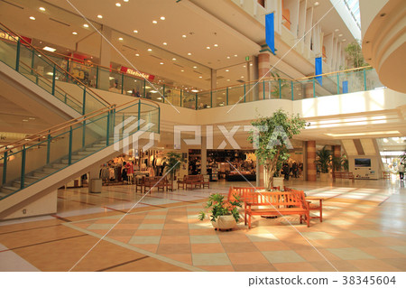 Shopping mall shopping center 38345604