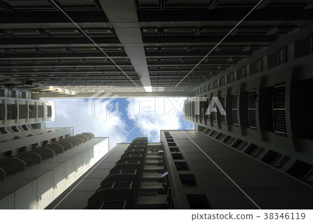 Housing apartment in Singpapore 38346119