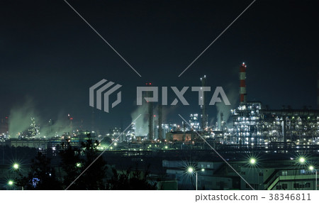 Factory night view of Kashima seaside industrial area Factory night view of Kashima seaside industrial area 38346811