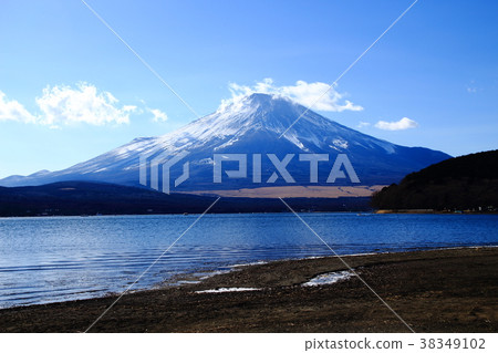 富士山，山中湖，平原地區 38349102