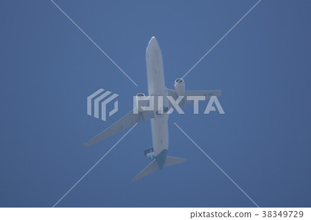 9V-MGO Boeing 737-800  of Silkair 38349729