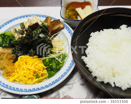 Amami specialty "chicken rice" Amami specialty "chicken rice" 38353308