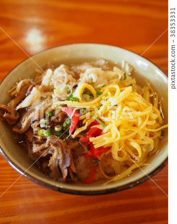 Amami specialty "chicken rice" 38353331