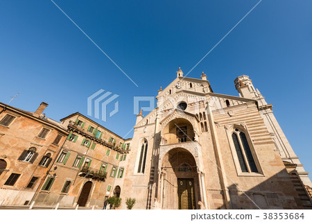 Verona Cathedral - Veneto Italy Europe 38353684
