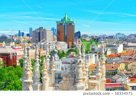 Panoramic view from above on the capital of Spain 38354571