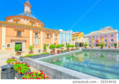 Valencia, Square of the Virgin Saint Mary Valencia, Square of the Virgin Saint Mary 38354638