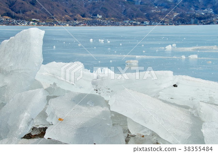 God walk 2 Lake Suwa God walk 2 Lake Suwa 38355484