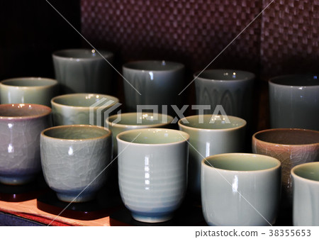 Nabeshima ware, Okawa Uchiyama, Imari city 38355653