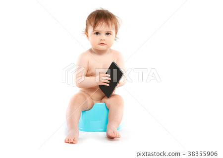 kid on potty kid on potty 38355906