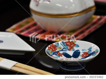 Celebration table 38355982