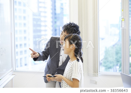 Elementary school student Elementary school student 38356643