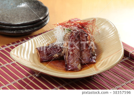 fried beef 38357596