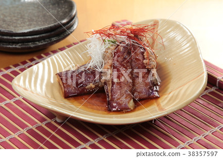 fried beef 38357597