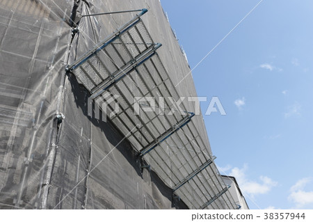 Scaffolding work Scaffolding work 38357944