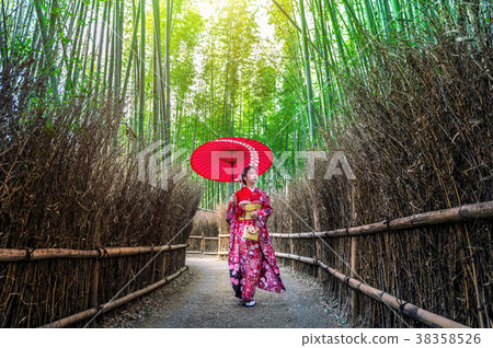 Asian woman wearing japanese traditional kimono Asian woman wearing japanese traditional kimono 38358526