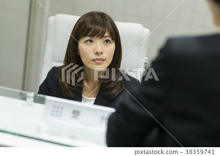 Company receptionist image Company receptionist image 38359741
