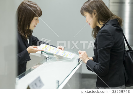 公司接待員形象 公司接待員形象 38359748