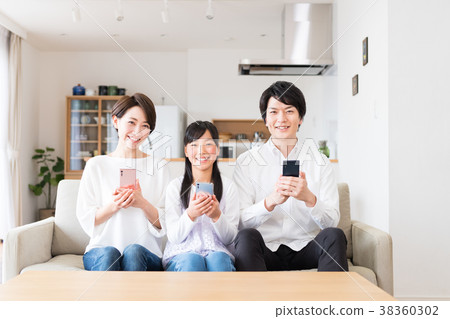 年輕的家庭(聰明) 年輕的家庭(聰明) 38360302