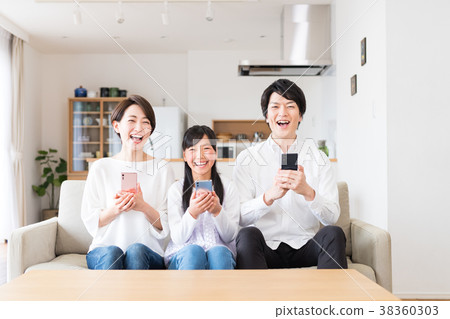 年輕的家庭(聰明) 年輕的家庭(聰明) 38360303