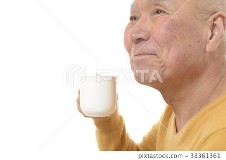 高級喝咖啡與微笑 38361361