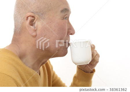 高級喝咖啡與微笑 38361362