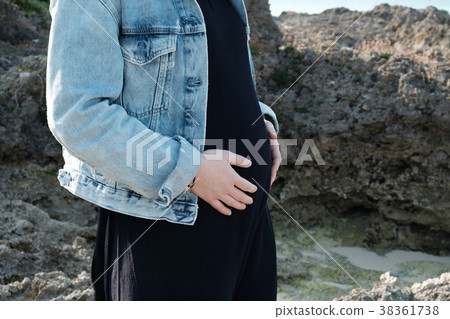 Maternity 38361738