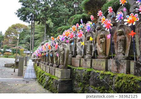 Shimizu Falls / Mizuko Jizo 38362125