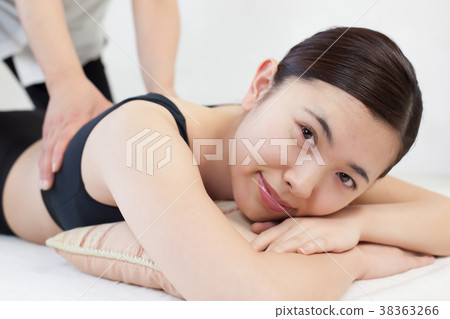 女按摩 38363266