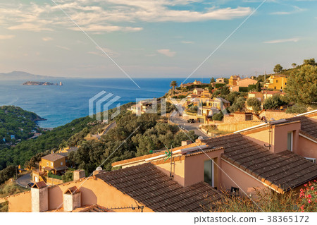 Begur with Castle, a typical Spanish town Begur with Castle, a typical Spanish town 38365172
