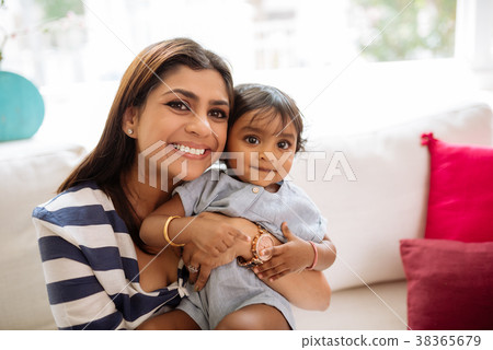 Happy family 38365679