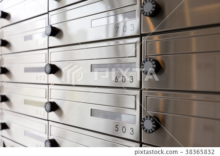 A mailbox 38365832